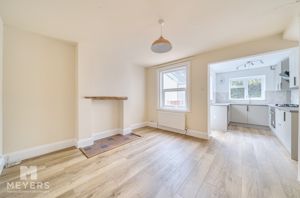 Photo 14- click for photo gallery